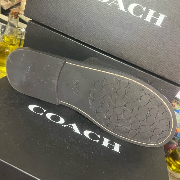 Unisex Sandals - Picture 4 of 6